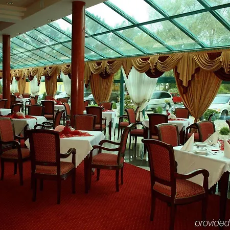 Royal Park Hotel & Spa 